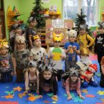 Dzieci przebrane za jeże i zwierzęta leśne (Copy)