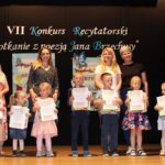 Nagrodzone dzieci oraz Jury i nauczycielki