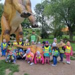 Dzieci z oddziału Biedronek podczas zwiedzania mini Zoo w Lubinie (4) (Copy)