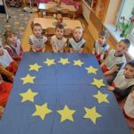Biedronki układają flagę UE