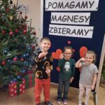 Dzieci z magnesami za udział w akcji charytatywnej