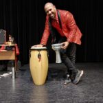 Dzieci zapoznały się z instrumentem konga i darbuka