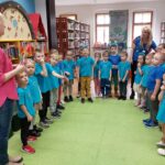 Dzieci dziękują za zajęcie