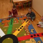 Zabawa matematyczna do utworu - Pięć