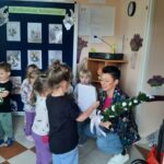 dzieci dziękują pani Magdzie