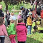 Dzieci z wizytą u strazaków