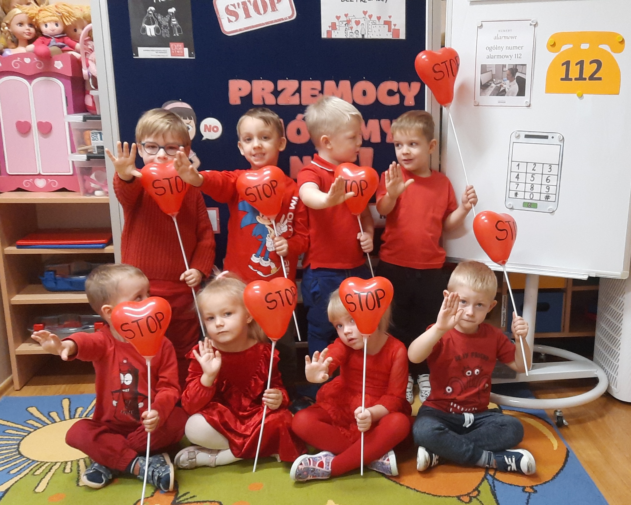 Zdjęcie grupowe z balonami