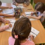 Dom - zabawa plastyczna