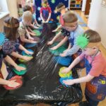 Doświadczenie nr 8 - mieszamy barwy