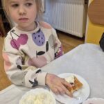 Dziewczynka z gofrem