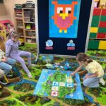 dzieci kodują robot qobo