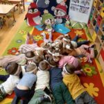 Pingwinki nurkuja po rybki