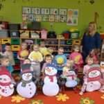 Zdjęcie grupowe z bałwankami