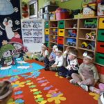 Żuczki ułożyły rytm z rybek