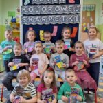 zdjęcie grupowe dzieci