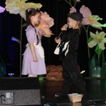 Jaskółka wraz z Calineczką