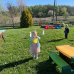 dziewczynka-z-koszyczkiem