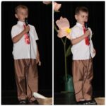 Chłopcy mówią wiersze dla rodziców