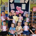 Chłopcy z oddziału Żuczki z