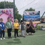 Dzieci-recytuja-wierszyki-dla-rodzicow