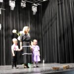 Pani Dyrektor składa życzenia rodzicom