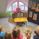 teatrzyk-kamishibai-z-szachami