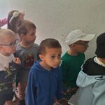 Przedszkolaki w wieży głodowej