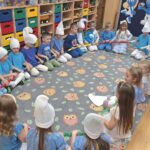 Zabawy gumą sensoryczną