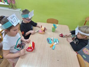 zdrowy uśmiech mamy