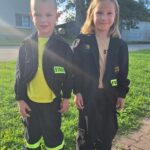 Dzieci-z-oddzialu-Krasnoludki-z-Paniami.