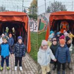 Dzieci wchodzą na boisko