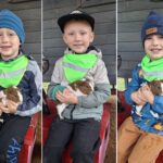 Dzieci ze świnką morską