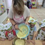 Pani-wlewa-ciasto-na-blaszke