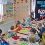 dzieci uczą się o emocjach