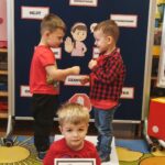 scenka edukacyjna - nie bij