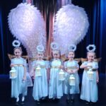 Aniołki z lampionami