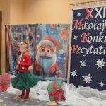 Dziecko recytuje wiersz o Mikołaju