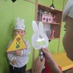 dzieci-szukaja-ksztaltow