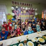 Grupowe ujęcie Tulipanków