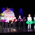 Piosenka z misiem i serduszkami