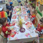 Podczas słodkiego poczenstunku