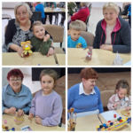 dzieci wraz z seniorami robią zajączki