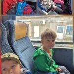 Dzieci z grupy Pszczółki jadą autobusem na wycieczkę