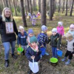 Bratki-w-poszukiwaniu-grzybkow